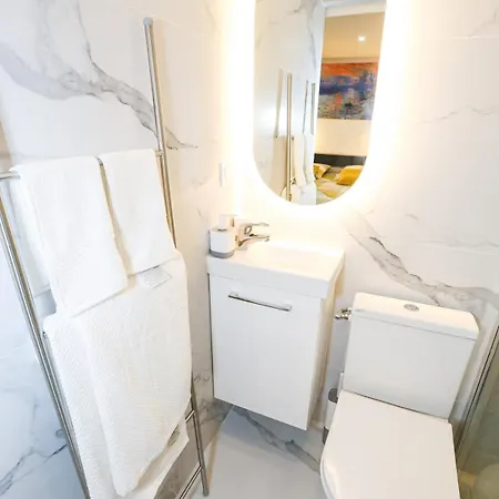 Cozy In Desambrois ניס